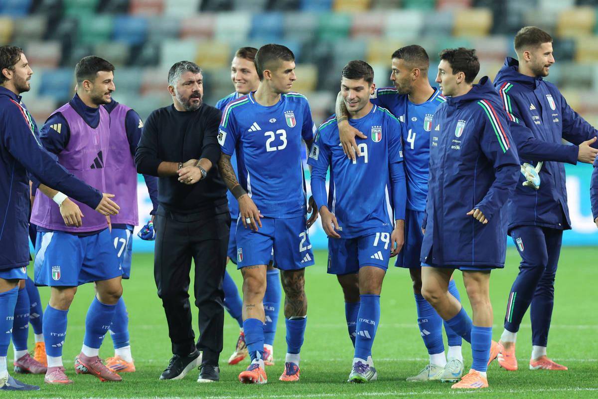 迈特戴vs七人众视频 迈特戴vs七人众视频