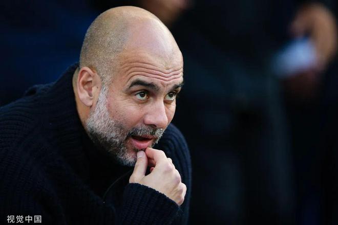 包含上海海港训练开放日；冲刺阶段队长鼓劲引欢呼；意大利杯在即；纪律约束更严格的词条